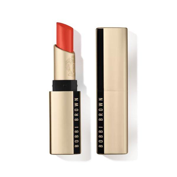 Bobbi Brown Matt ajakrúzs (Luxe Matte Lipstick) 3,5 g Power Play