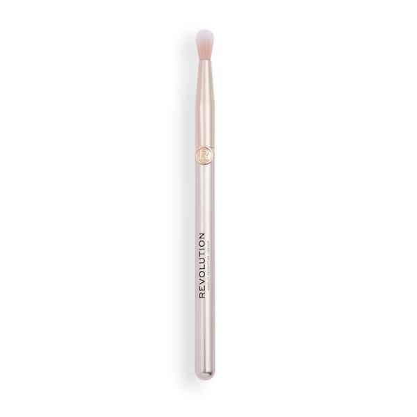 Revolution Szemhéjfesték ecset R2 (Fluffy Eye Brush)