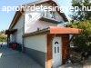 Strandkzeli, feljtott apartmanhz Gyenesdison