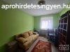 Algyn frekventlt helyen csaldi hz elad!