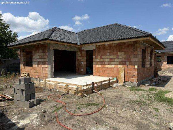 Eladó 70 nm-es Új építésű Családi ház Gyula