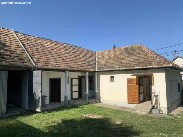 Leányvár, 75 m2, 52000000 HUF, 2 szoba, 1 félszoba [2005_3482]