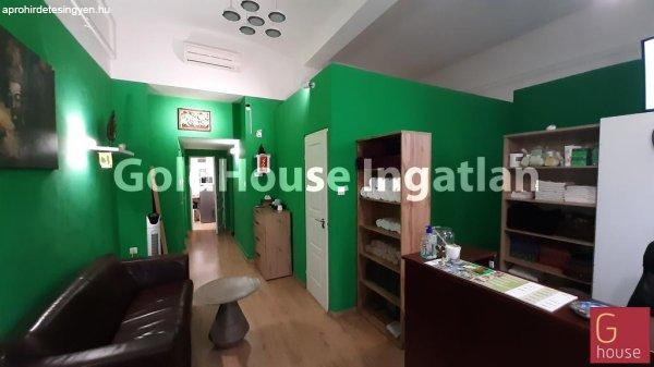56 négyzetméteres, 2 szobás, jó állapotú, utcai, kiadó üzlethelyiség -
Budapest VI. kerület