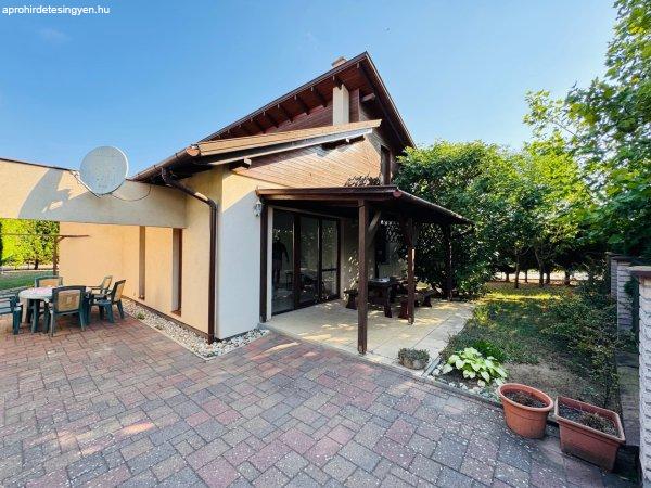 Eladó 111m2-es Családi ház, Balatonlelle