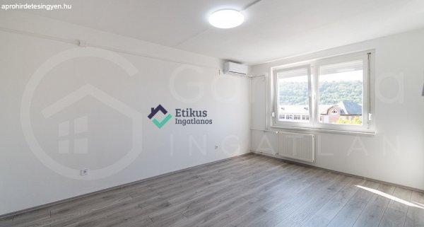Belváros közelében, teljekörűen felújított, klímás, 1,5 szobás lakás
kiadó! - Miskolc