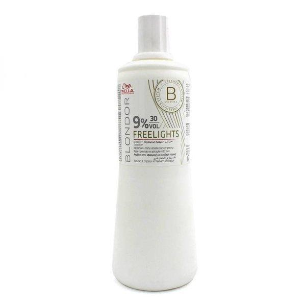 Wella Professionals Krémes oxidációs előhívó 9 % 30 vol. Blondor (Cream
Developer) 1000 ml