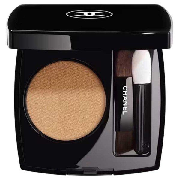 Chanel Tartós szemhéjfesték Ombre Essentielle (Eyeshadow) 1,9 g 242 Beige
Suede