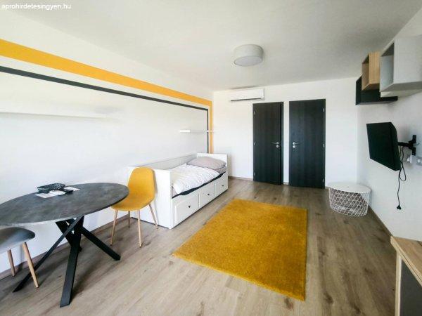 Eladó Gerjenben egy 10 apartmanból álló társasház.