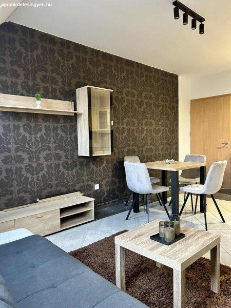 Eladó 58m2-es Téglalakás, Eger