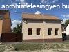 Kaposvron a Vrstelek utcban elad, egy 101, 9 m2-s 3 szo