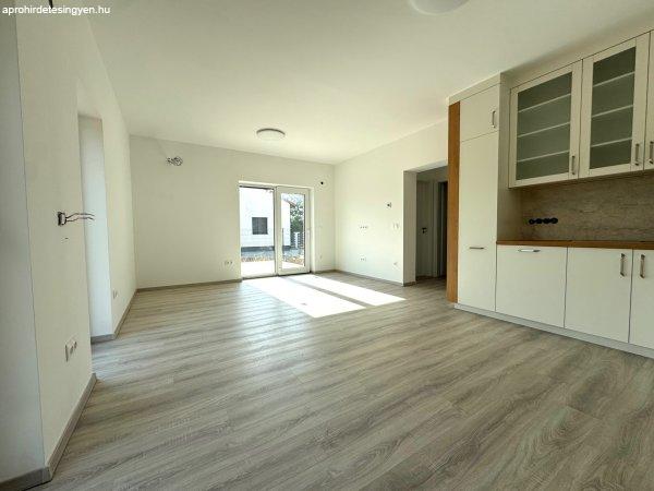 Eladó 70m2-es Családi ház, Balatonlelle