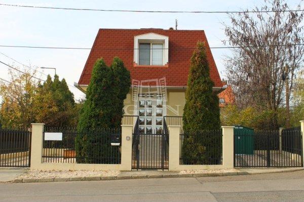 Eladó családi ház Budapest, XXII. kerület, 	Családi Háznak és
Vállalkozásnak is